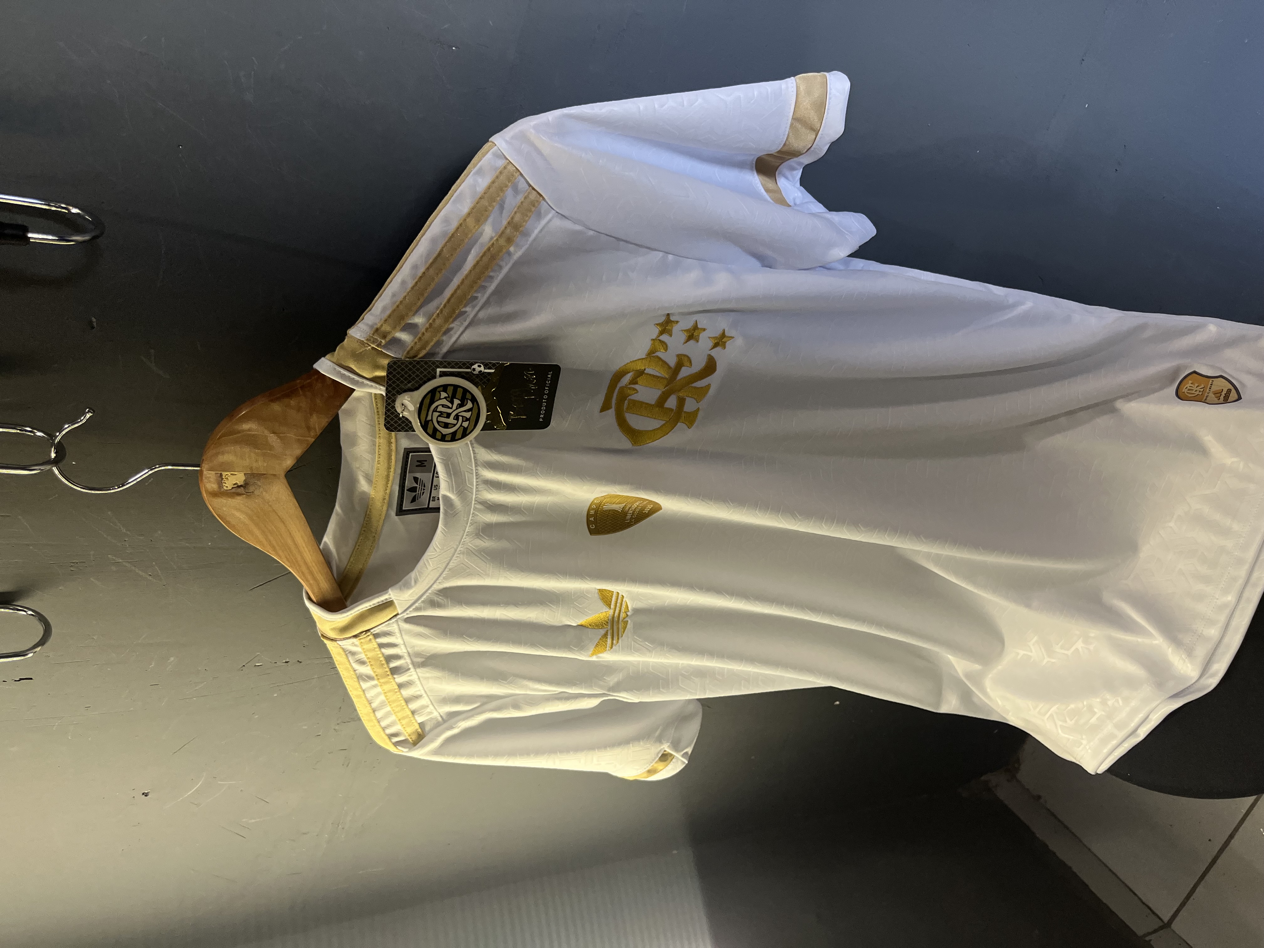 CAMISA DO FLAMENGO - BRANCO + DOURADA