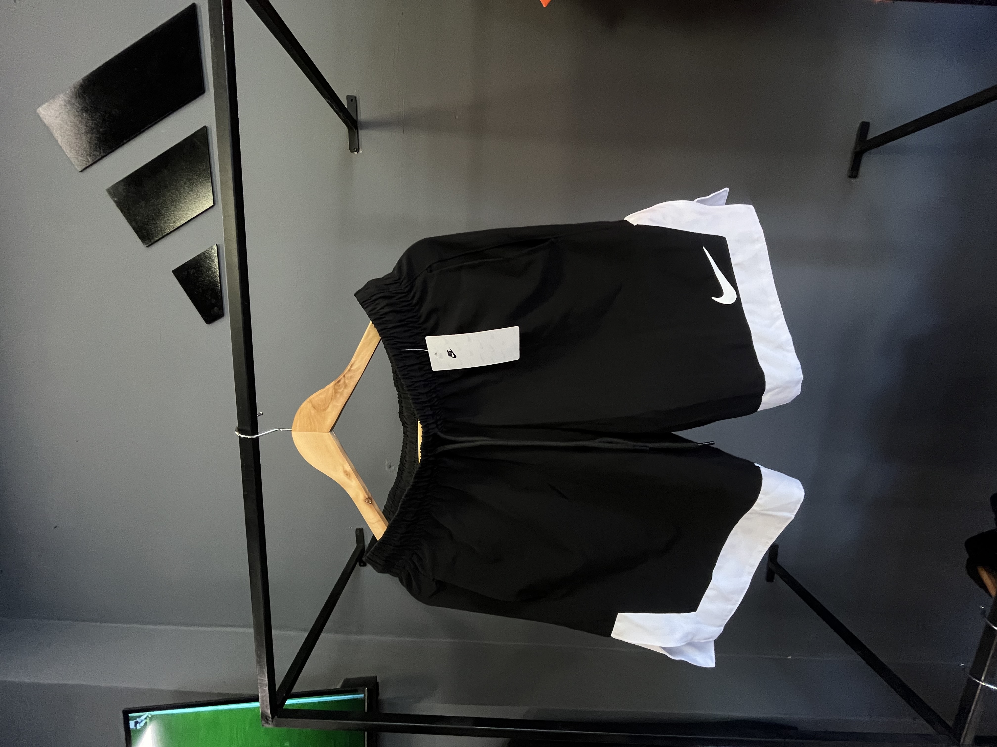 BERMUDA TAILANDES NK