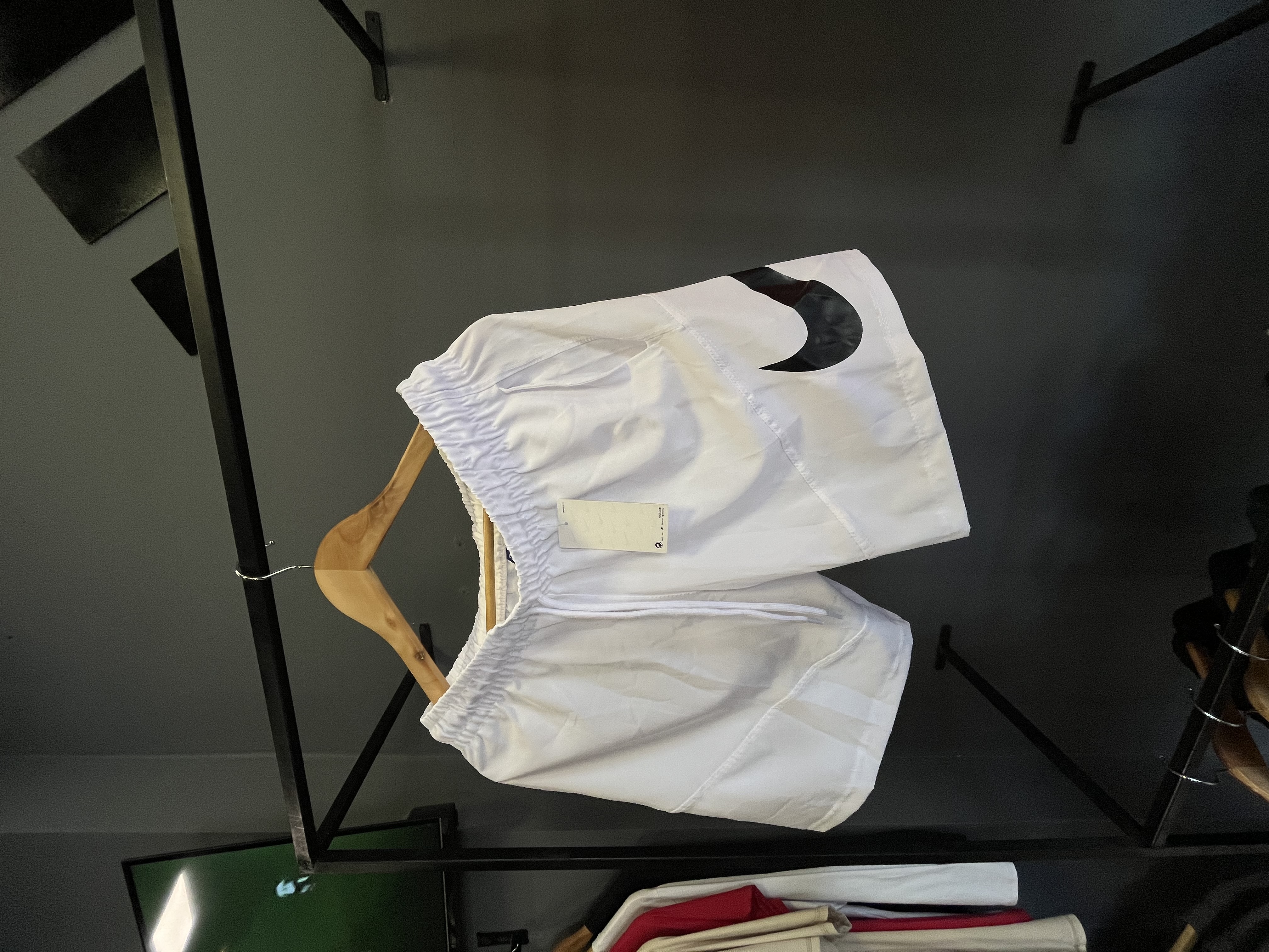 BERMUDA TAILANDES NK